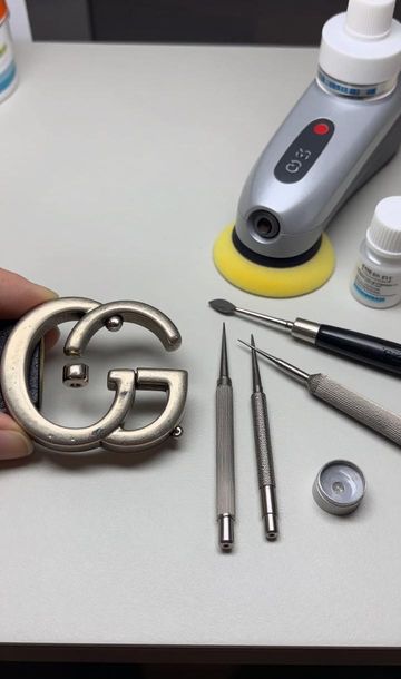 皮带怎么抛光打磨_金属皮带头打磨抛光教程_gucci古驰腰带皮带扣头维修修复翻新抛光打磨镀金